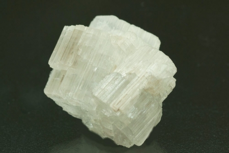 Beryllonite Beryllonite