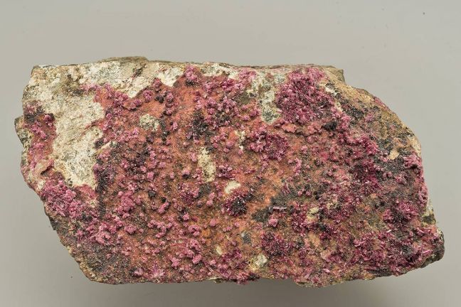 Erythrite Erythrite