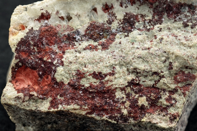 Chalcotrichite (var. of Cuprite) Chalcotrichite (var. of Cuprite)