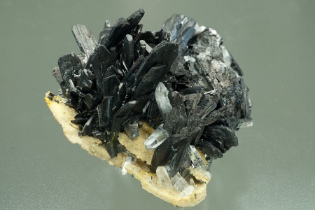 Hubnerite Hubnerite
