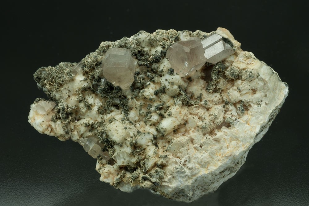 Apatite - Steetley Minerals