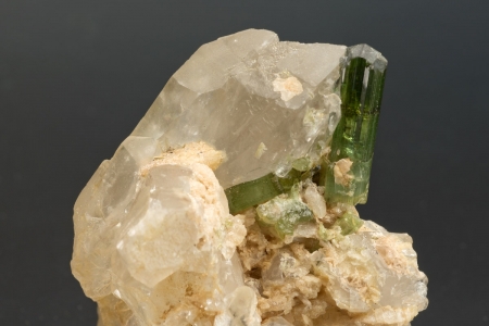 Elbaite (Tourmaline) Elbaite (Tourmaline)