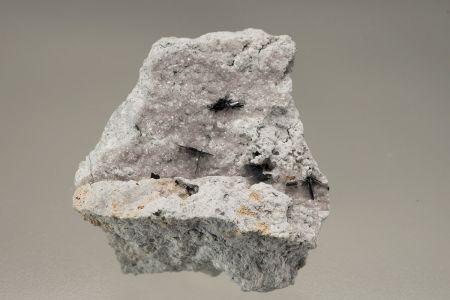 Pseudobrookite Pseudobrookite