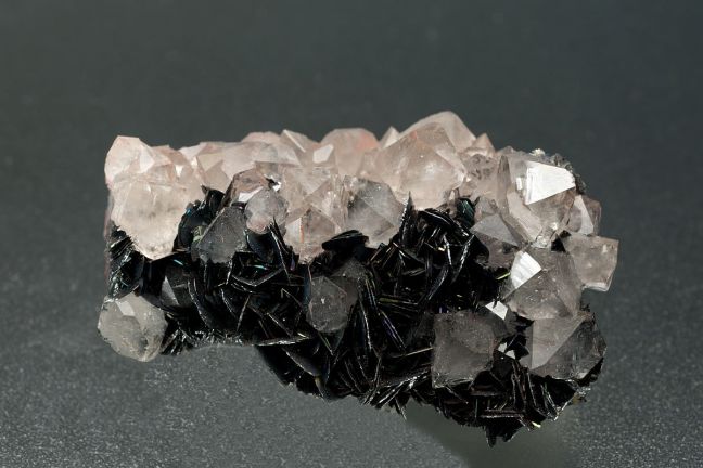 Specularite and Quartz