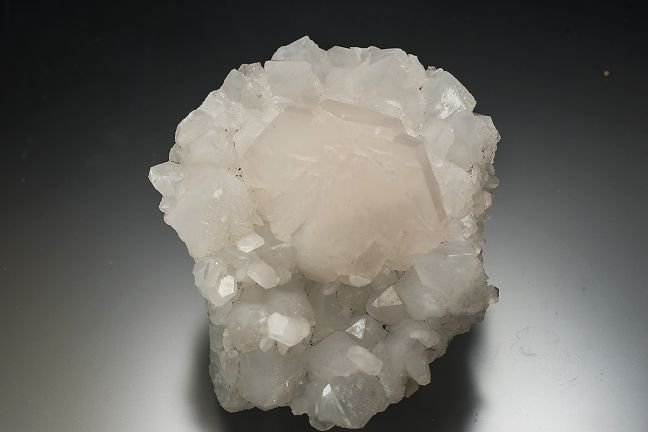 Calcite on Quartz