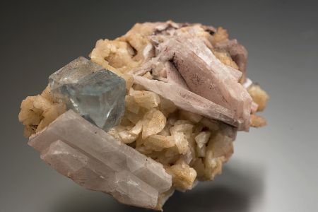 Fluorite, Barite and dolomite