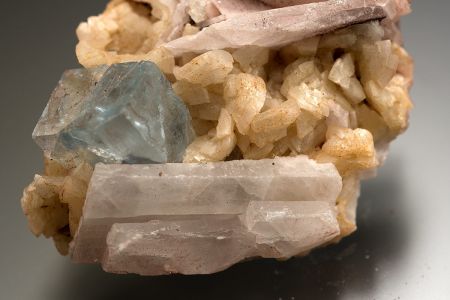 Fluorite, Barite and dolomite