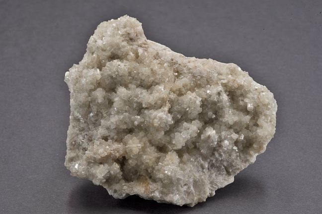 Brewsterite-(Sr)