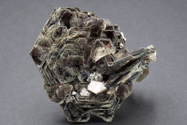 Muscovite (mica)