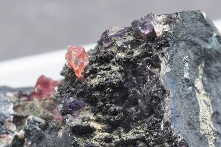 Phosphosiderite & Strengite