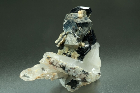 Feberite, and Arsenopyrite
