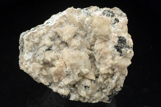 Calcite, Hydrozincite and Sphalerite