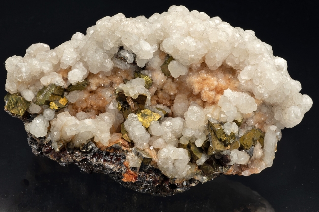 Calcite, Arsenopyrite, Quartz and Rhodochrosite