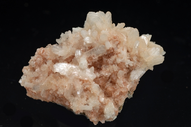 Stilbite on Chabazite