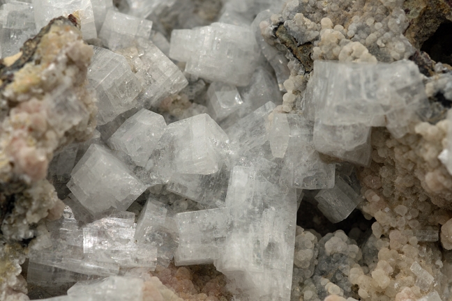 Apophyllite and Thomsonite