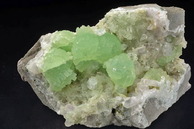 Prehnite & Analcime