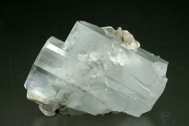 Beryl Var. Aquamarine