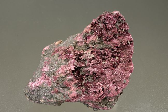 Erythrite Erythrite