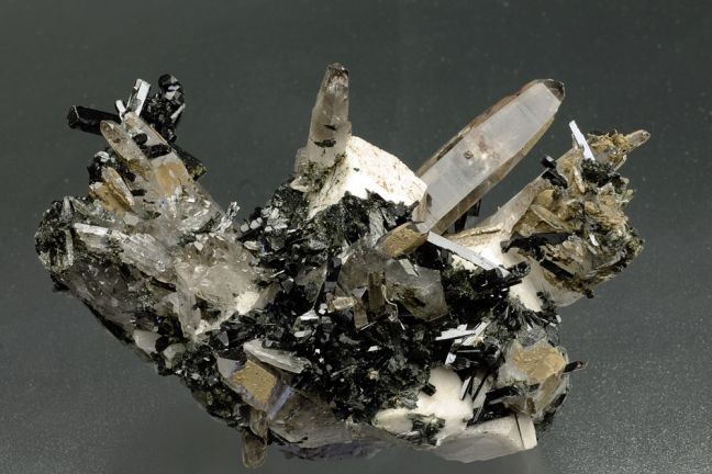 Aegirine, Quartz & Feldspar