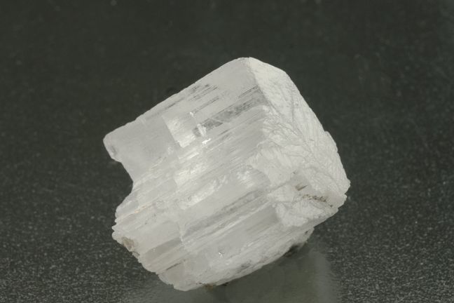 Beryllonite