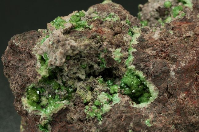 Adamite (Var. Cuprian adamite)