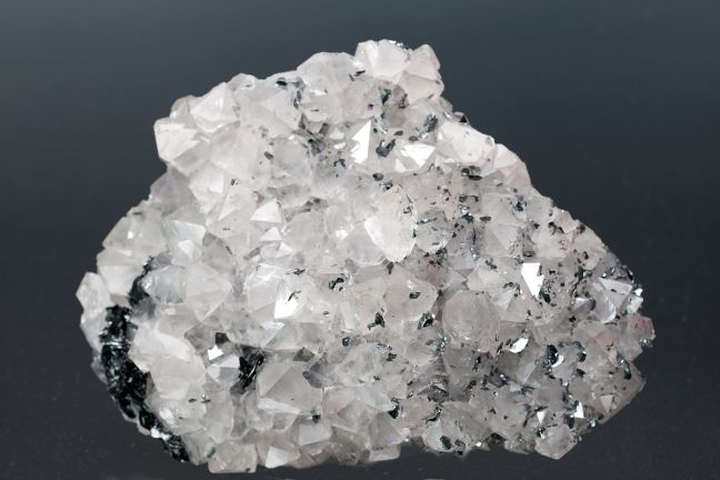 Quartz & Specularite (Var. of hematite) 