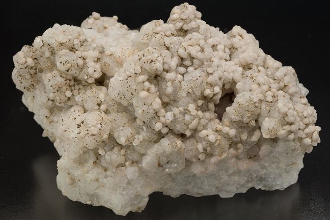 Analcime and Calcite