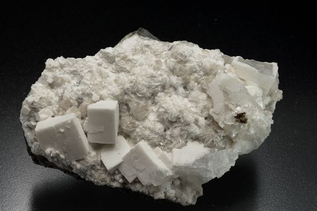 Apophyllite & Gyrolite Apophyllite & Gyrolite