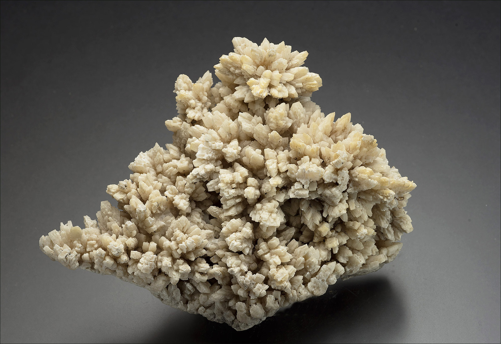 Barite, Tanner Rake, Arkengarthdale. 130x100x35mm.